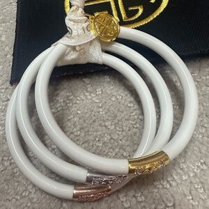 Budha Girl Ivory New Large